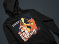 суитшърт на foo fighters