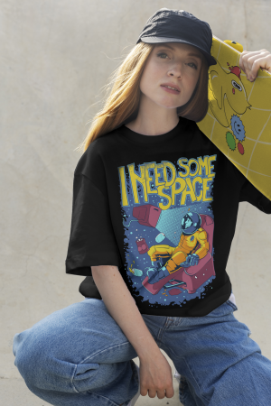 Oversize тениска • I Need Space